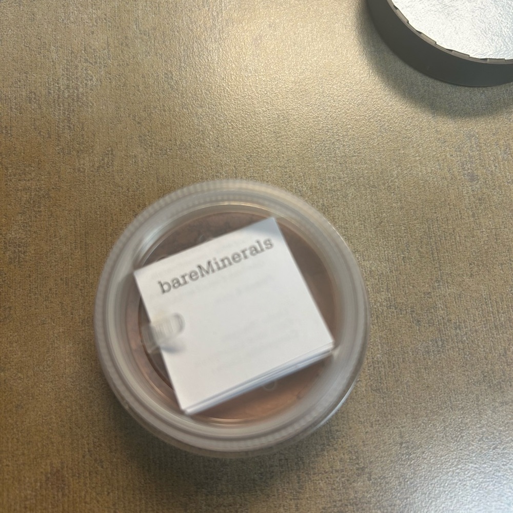NWT BareMinerals Original Foundation: Medium Dark 6oz - Picture 4 of 5